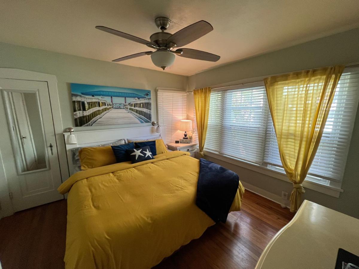 Pag Beachhouse Rentals St. Pete Beach Buitenkant foto