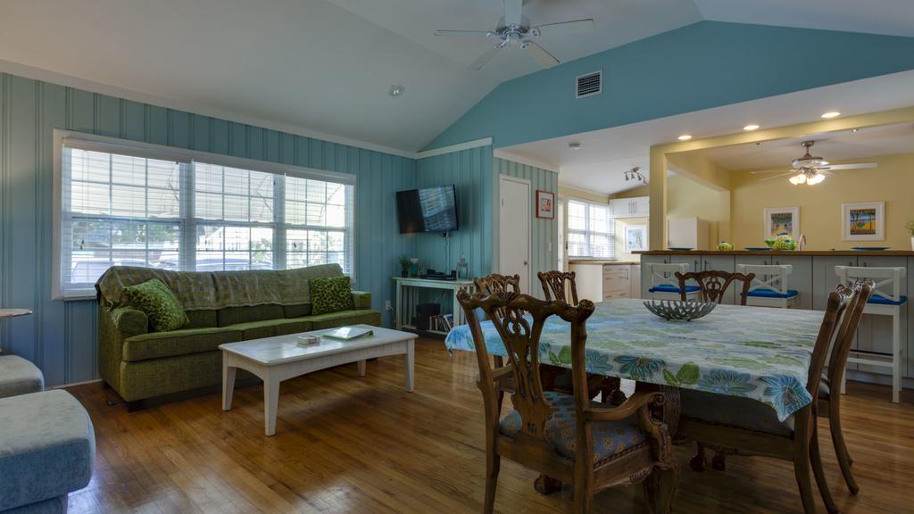 Pag Beachhouse Rentals St. Pete Beach Buitenkant foto